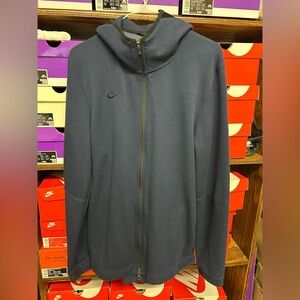 Nike Basketball sweatsuit